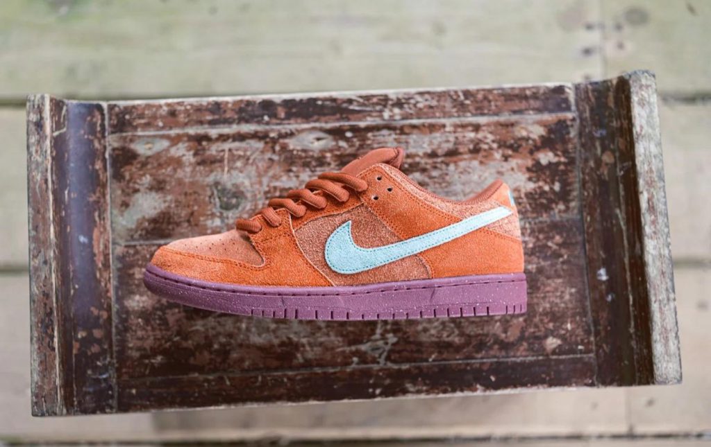 Nike Sb Dunk Low Pro Mystic Red, Emerald Rise e Rugged Orange