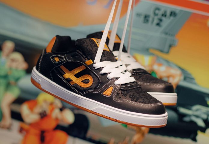 COLLAB OUS X STREET FIGHTER 2