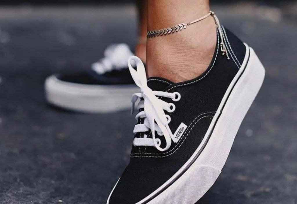 O Authentic da Vans em versões como Platform!