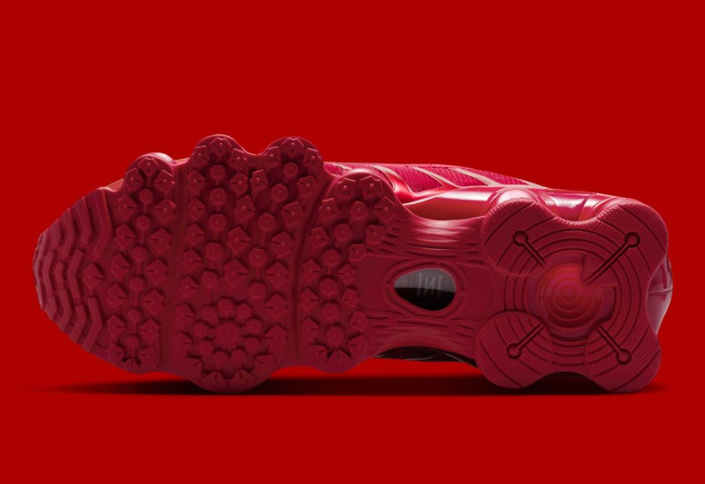 Nike Shox TL lança modelo Gym Red 4 Tênis Nike Shox TL W Gym Red IB1087-600 (5)